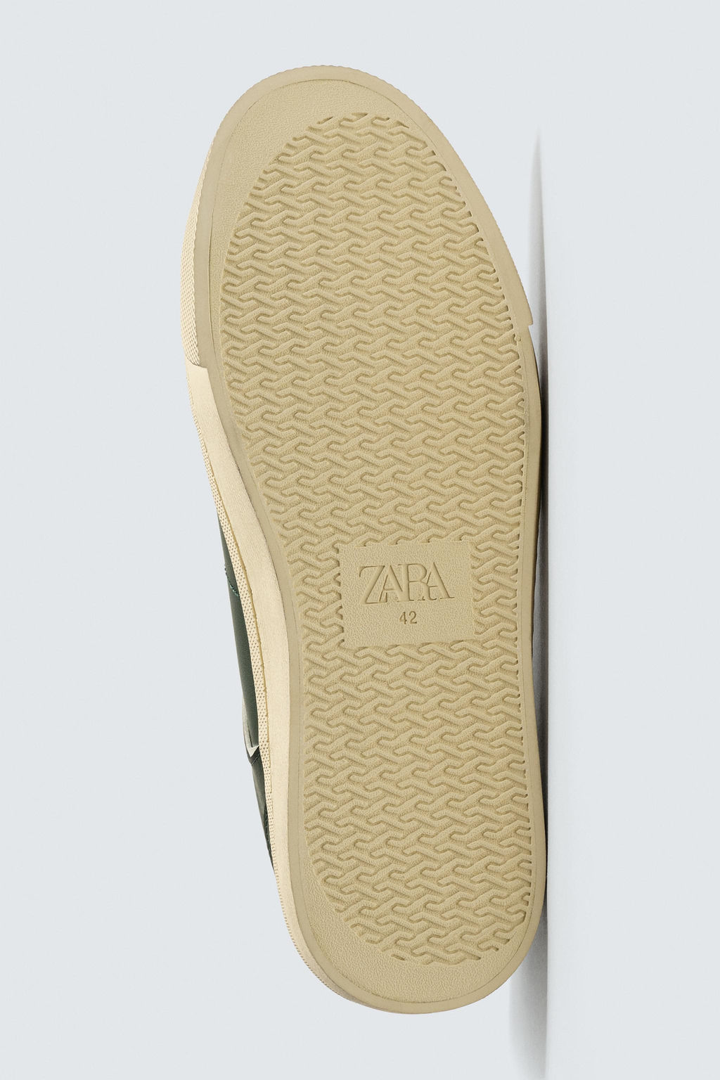 ZAPATILLA SUELA CONTRASTE / Verde - Zara фото 7