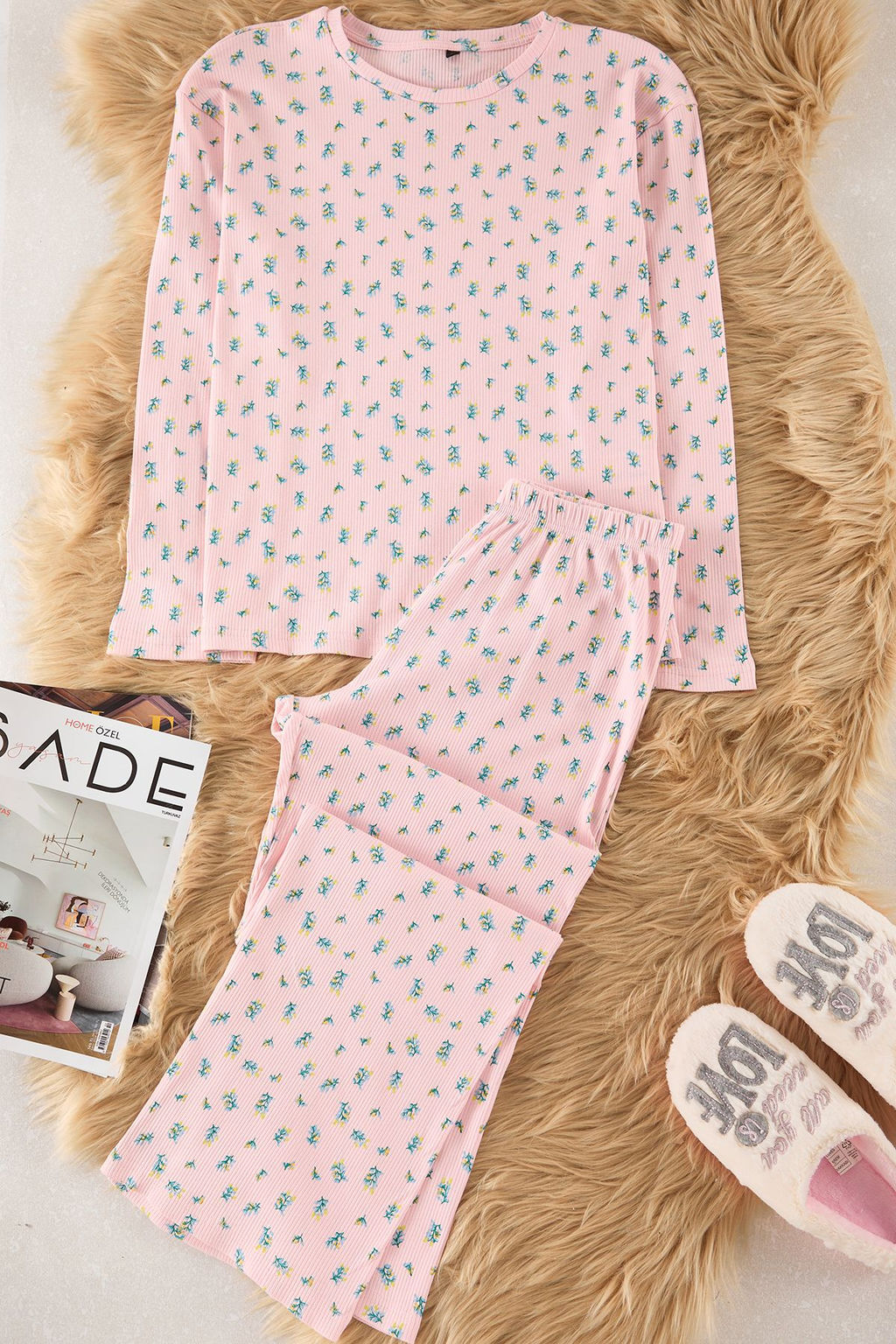 Trendyolmilla Ekru Yumusak Tuse Pamuklu Cicekli Fitilli Orme Pijama Tak?m? THMAW25PT00194