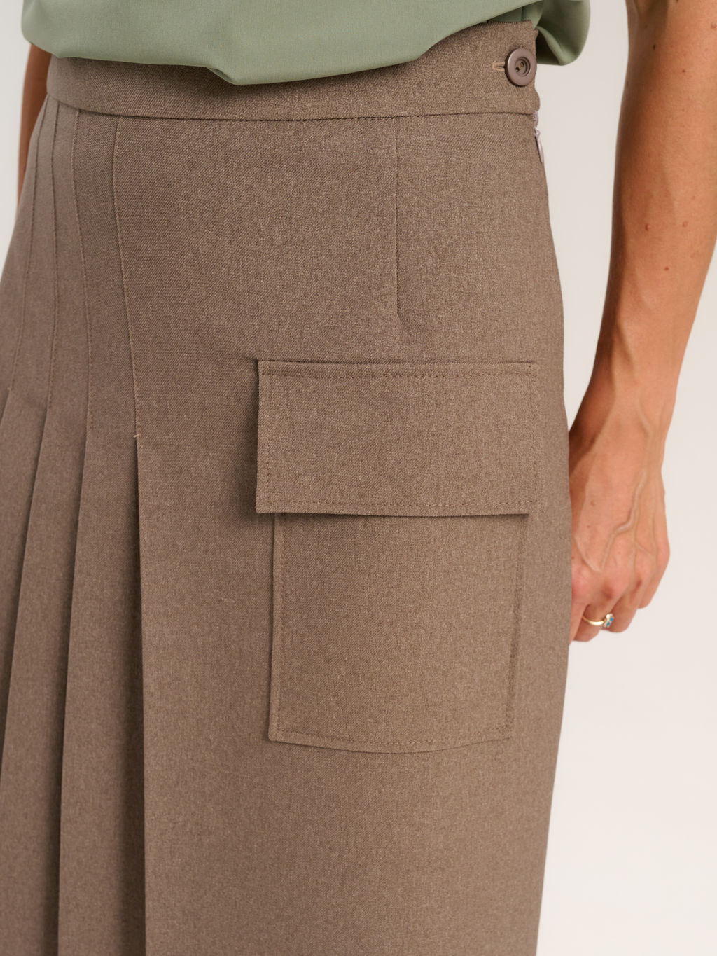 юбка из костюмной ткани с добавлением шерсти - Трика фото 5
