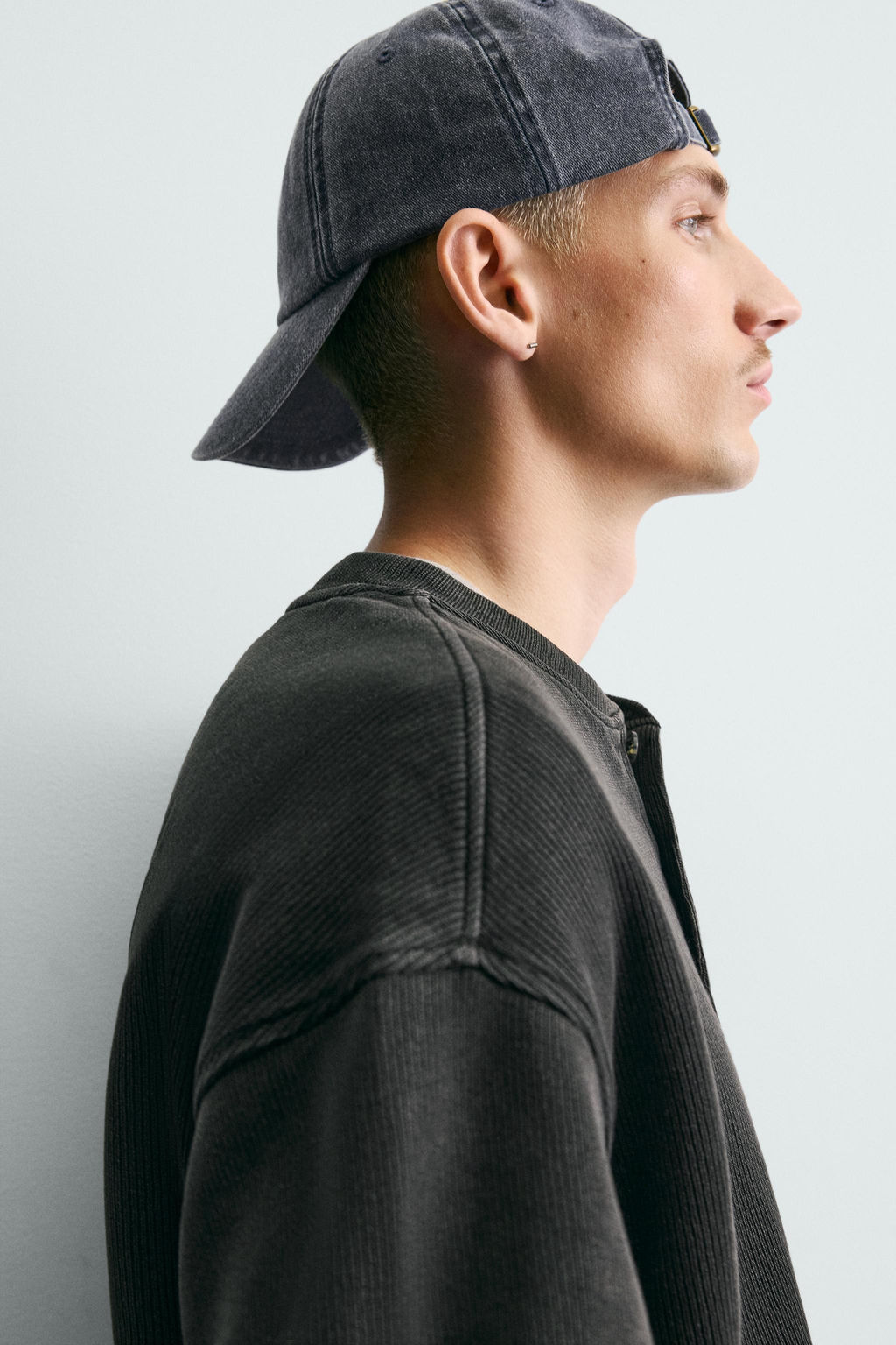 SUDADERA CUELLO PANADERO ESTRUCTURA / Antracita oscuro