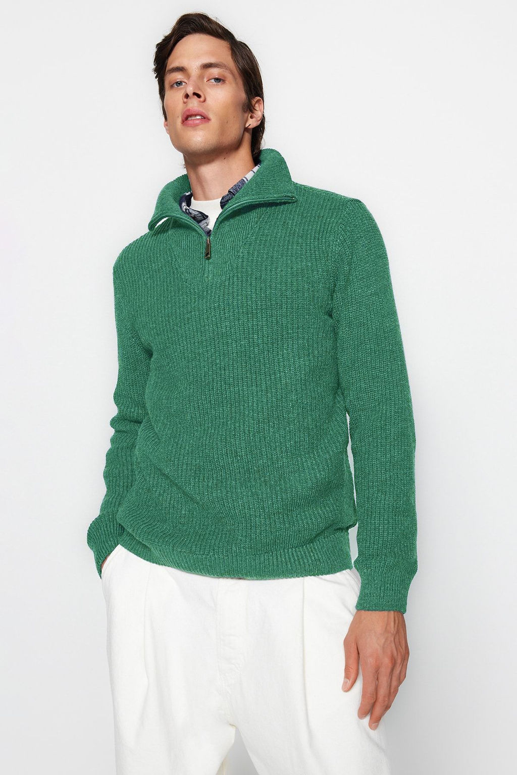 TRENDYOL MAN Ekru Regular Fit Yunlu Fermuarl? Bal?kc? Yaka Triko Kazak TMNAW22KZ0347 - Trendyolmilla фото 2