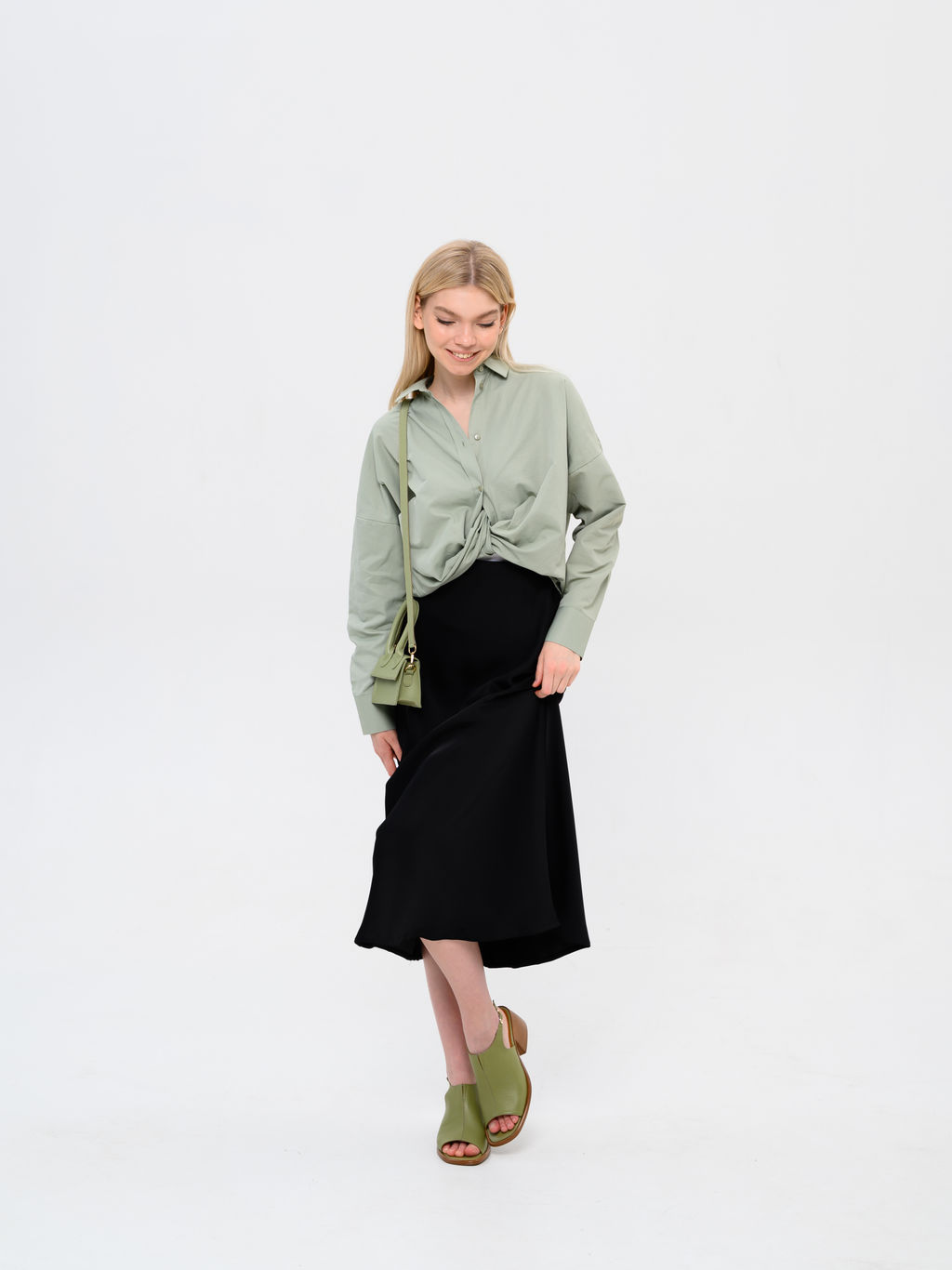 Босоножки EDART 4013.23663 bе. Олива орех