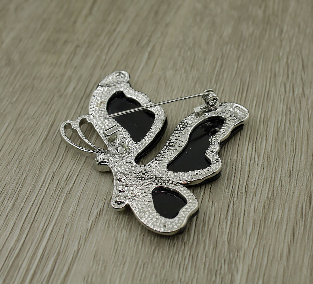 Брошь "Бабочка" перламутр гелиотис