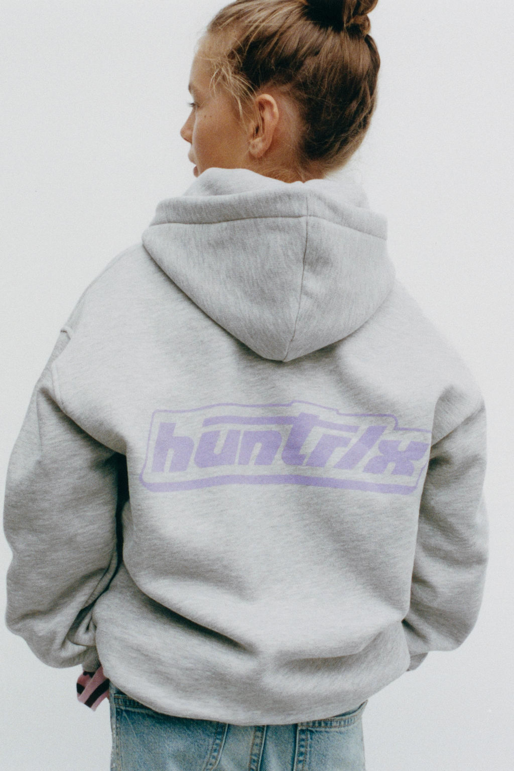 KPOP DEMON HUNTERS NETFLIX  PRINT HOODIE - Zara фото 6