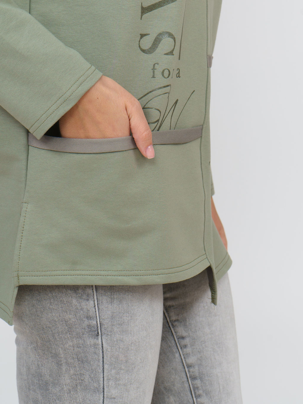 888 Туника "Св.олива"