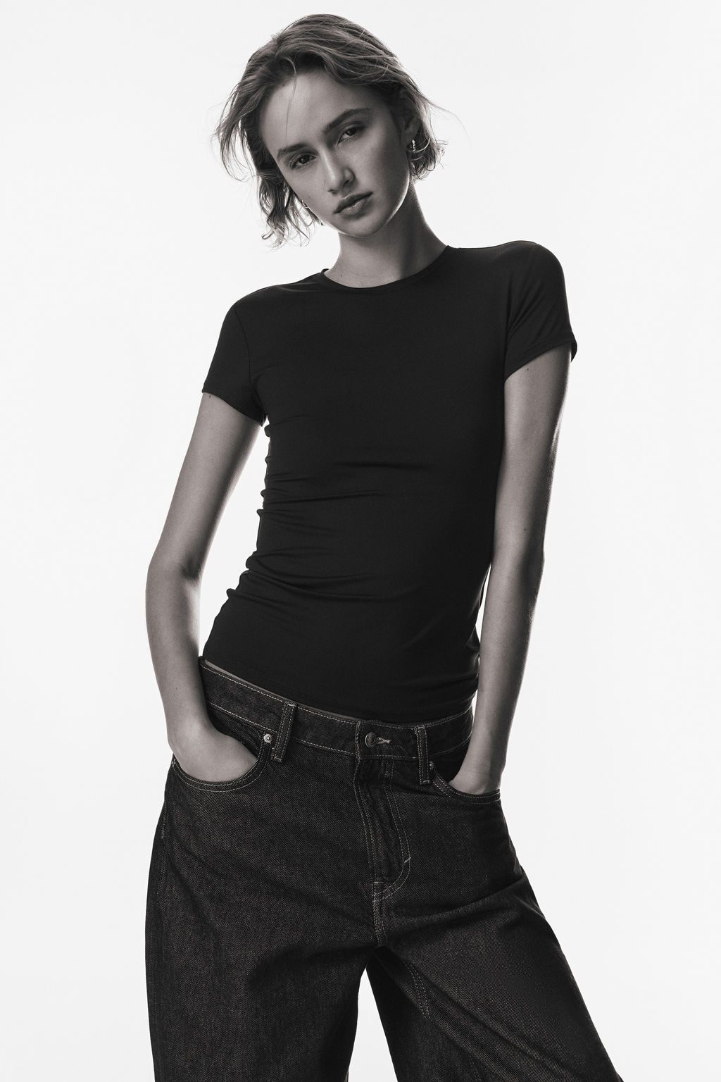Camiseta entallada de microfibra - H&m фото 10