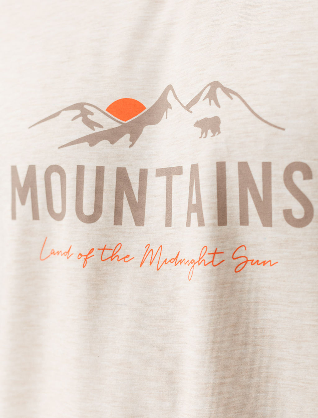 Футболка из премиального хлопка с авторским принтом