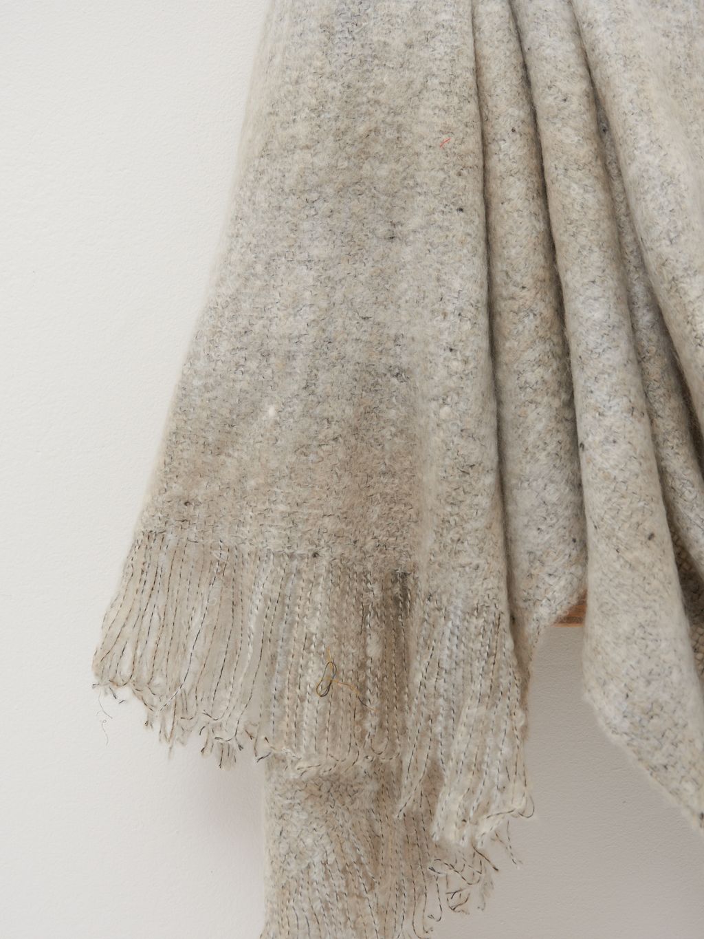 в составе шерсть Большой, мягкий, двусторонний палантин с принтом - Tantino фото 4