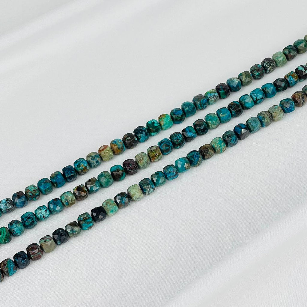 Бусины для украшений из Хризоколлы (58 бусин) 38 см