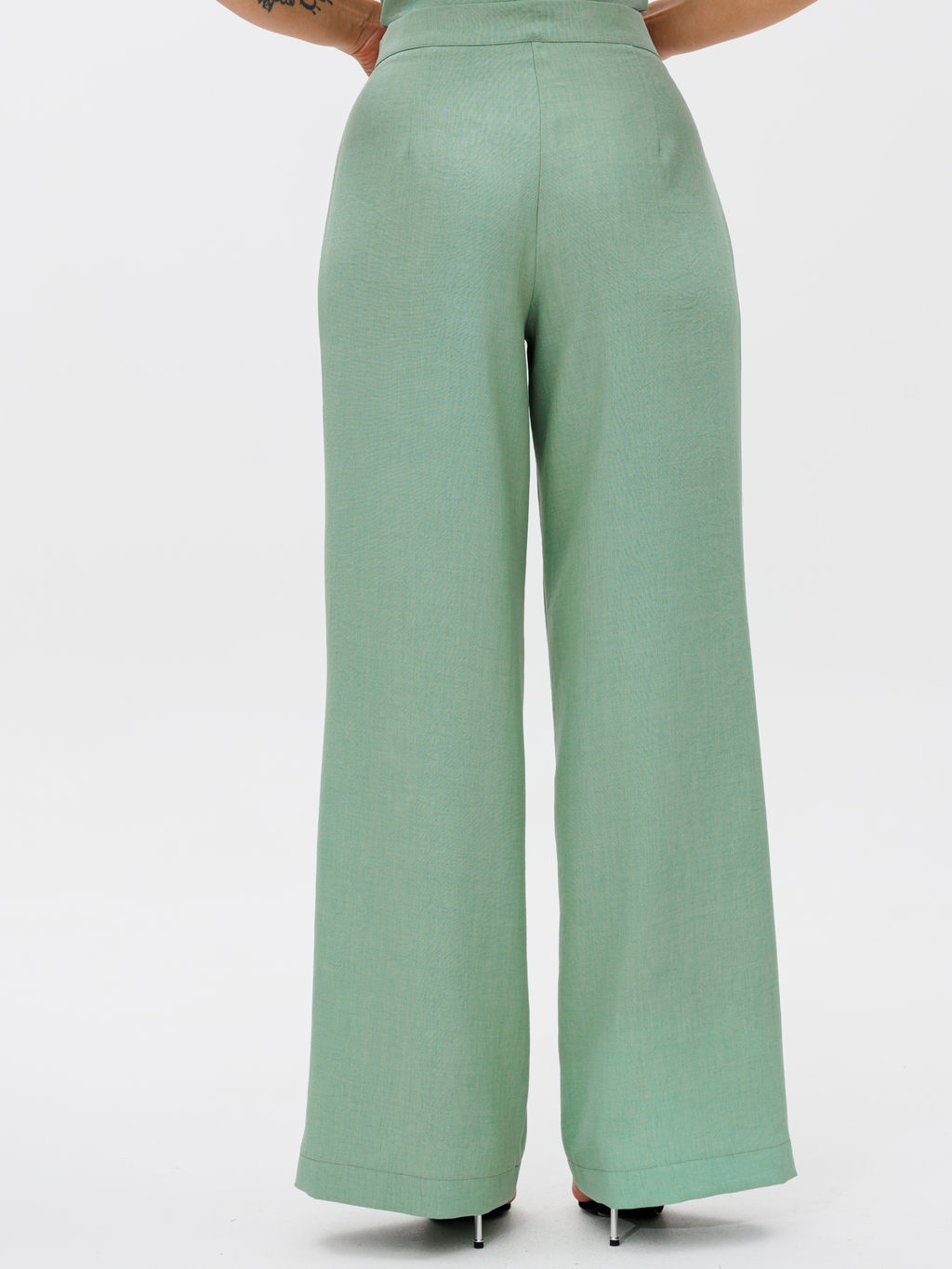 Костюм из жакета, топа и брюк. - Gizart фото 15