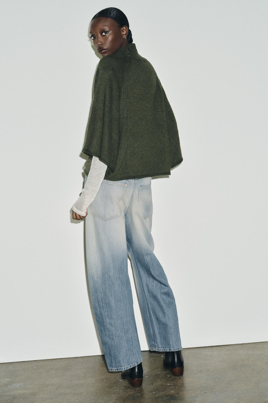 KNIT PONCHO SWEATER - Zara фото 5