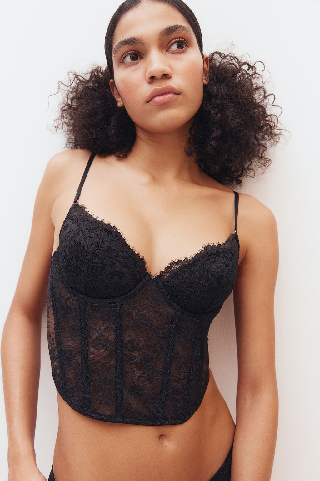 Bustier acolchado de encaje - H&m фото 2