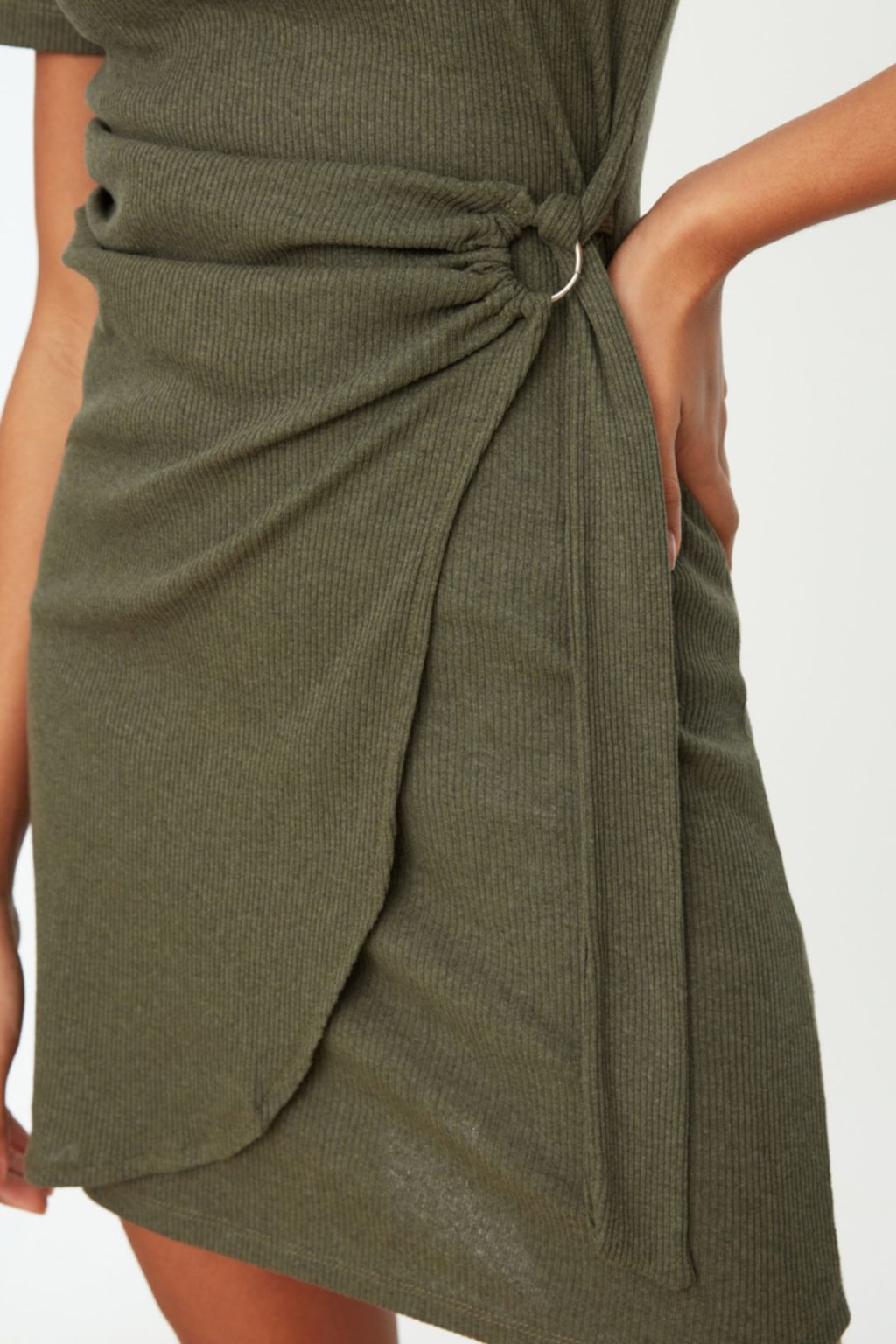 Haki Baglama Detayl? Bisiklet Yaka Triko Gorunumlu Mini Orme Elbise TWOSS22EL0751