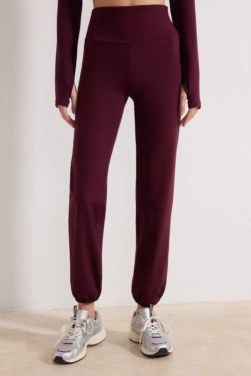 M_rd_m F_r_al_ Soft Kuma_ Reflekt_r Bask_l_ Spor _rme Tak_mlanabilir E_ofman Alt_ THMSS25EA00004 - Trendyolmilla фото 3