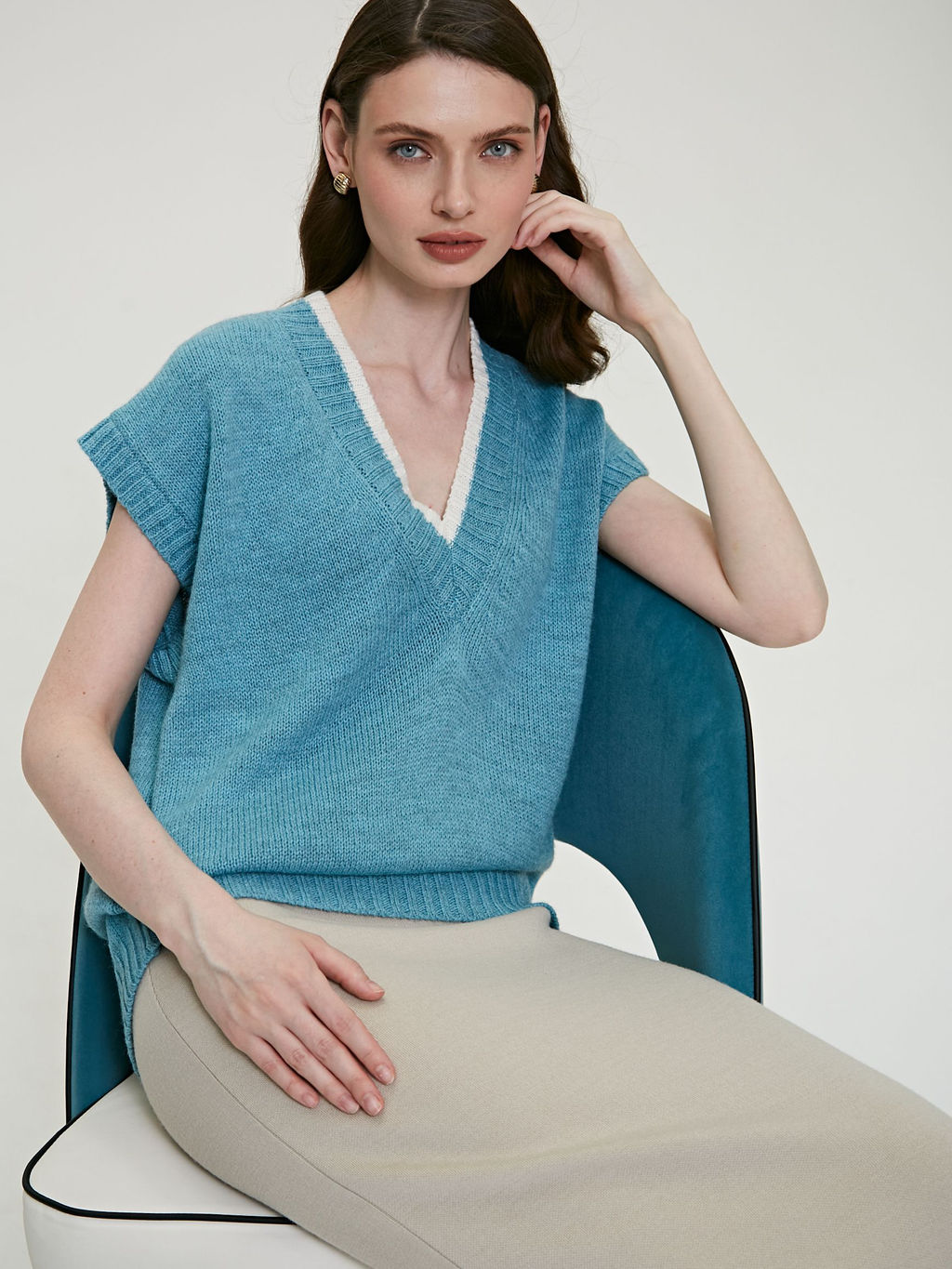 Жилет 111.080001-2/голубой