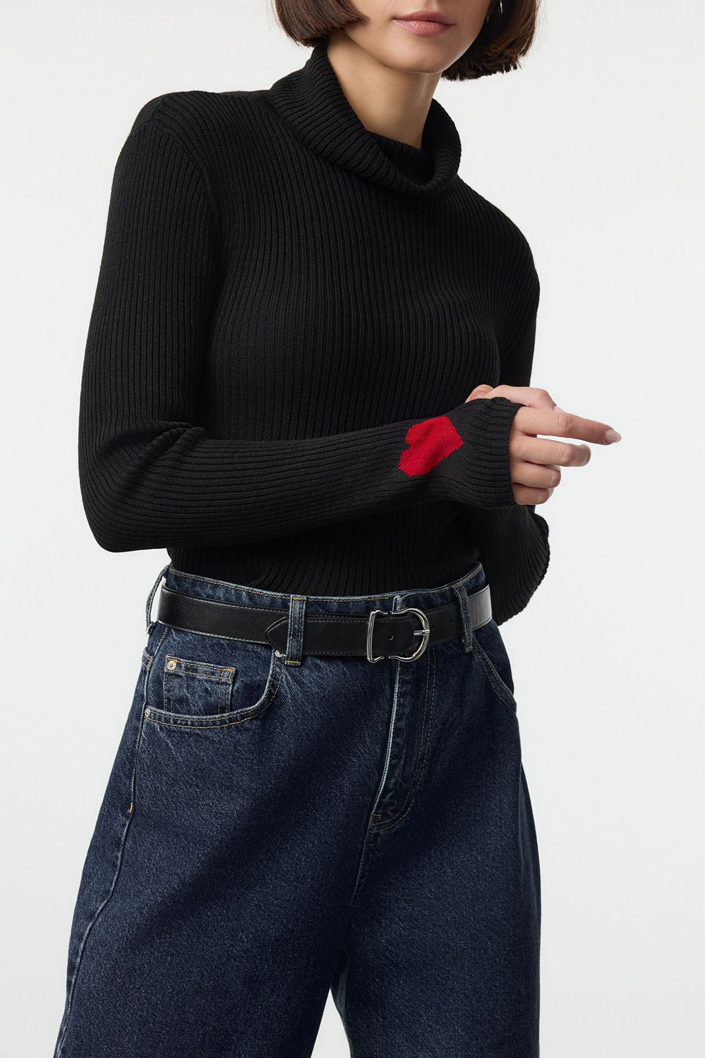 Siyah Dik Yaka Kol Detayl? Triko Kazak TEDAW25KZ00034