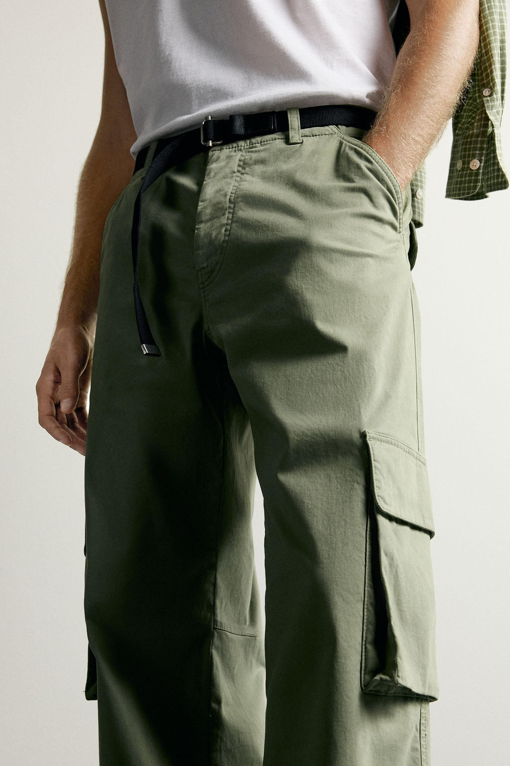 PANTAL?N CARGO RELAXED FIT / Verde - Zara фото 3