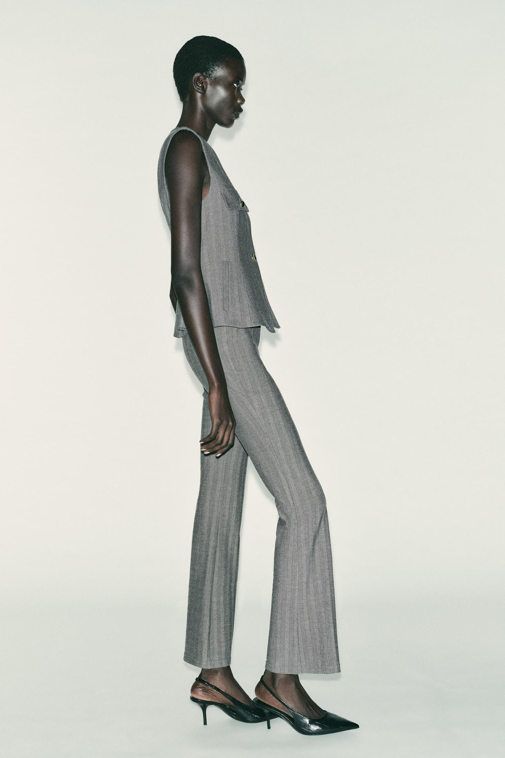 HERRINGBONE FLARED WAISTCOAT - Zara фото 3