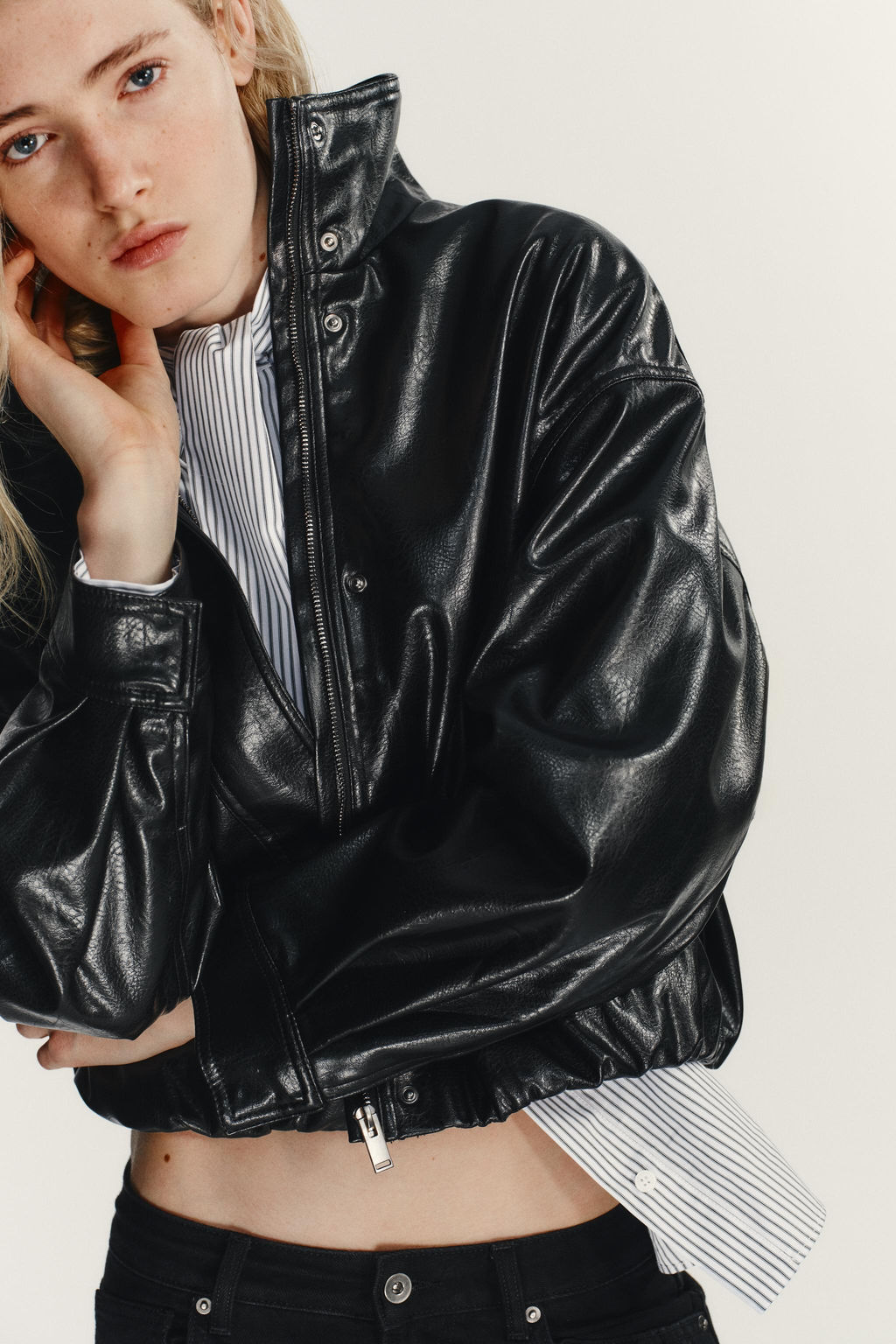 FAUX LEATHER VOLUME JACKET - Zara фото 12