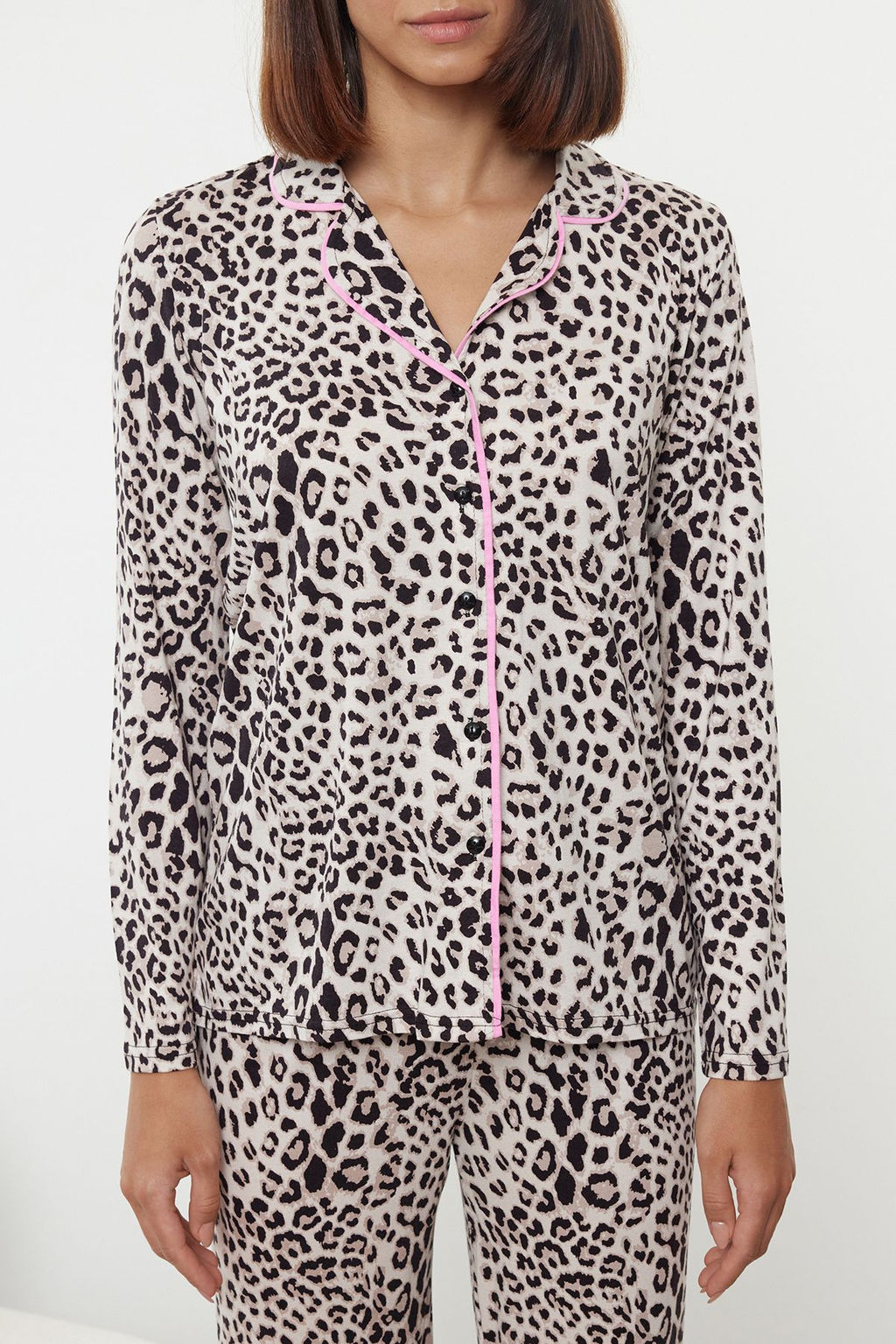 Cok Renkli Leopar Desenli Kurdele/Fiyonklu Biyeli Orme Pijama Tak?m? THMAW25PT00107