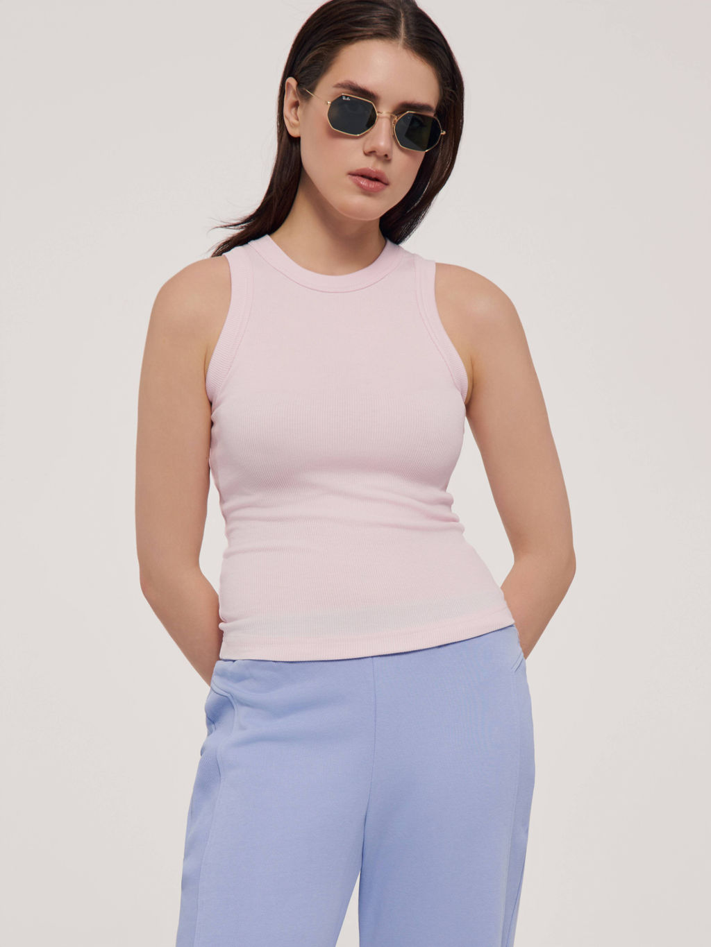 CONTE Базовый топ из вискозы в рубчик без рукавов LD 2846 pink diamond - Conte elegant фото 2