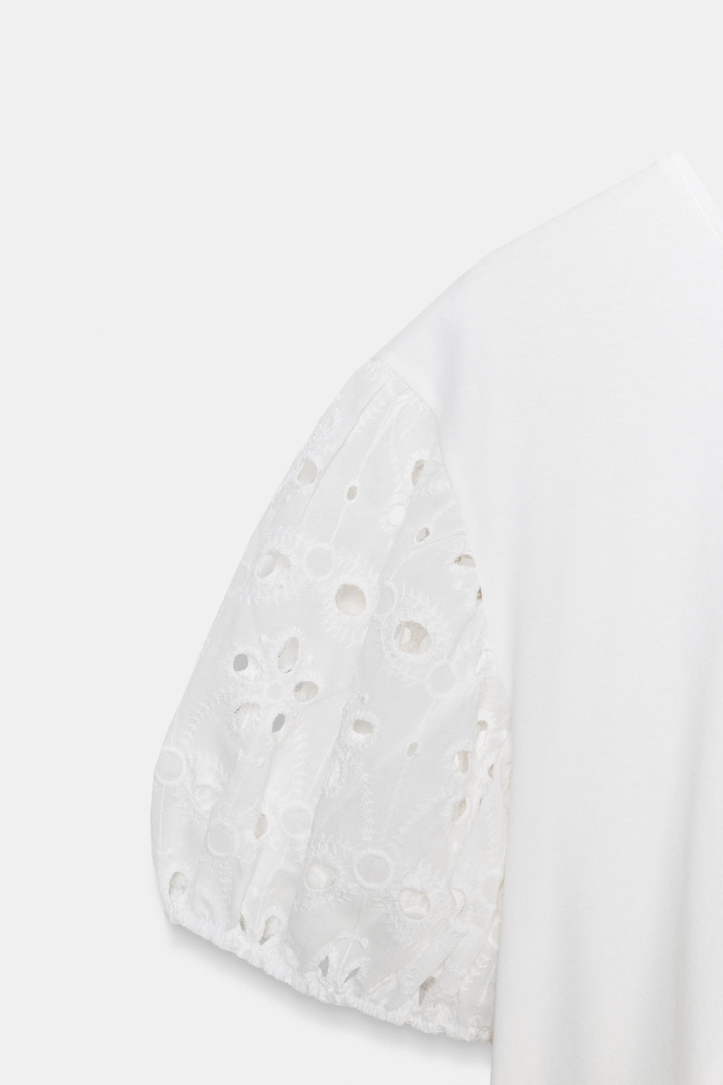 CAMISETA MANGA CORTA BORDADOS / Blanco - Zara фото 7