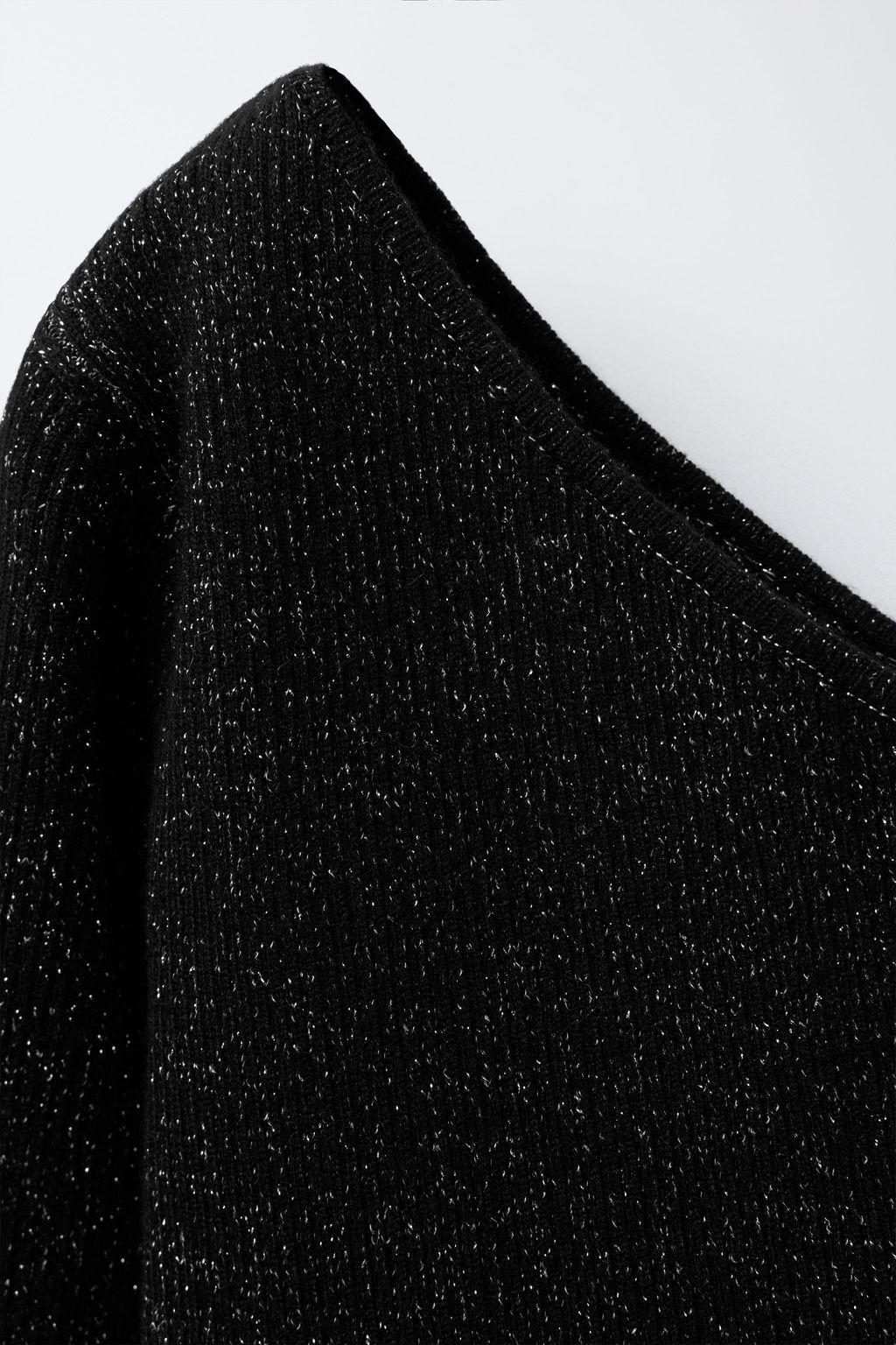 SHINY ASYMMETRIC JUMPER - Zara фото 3