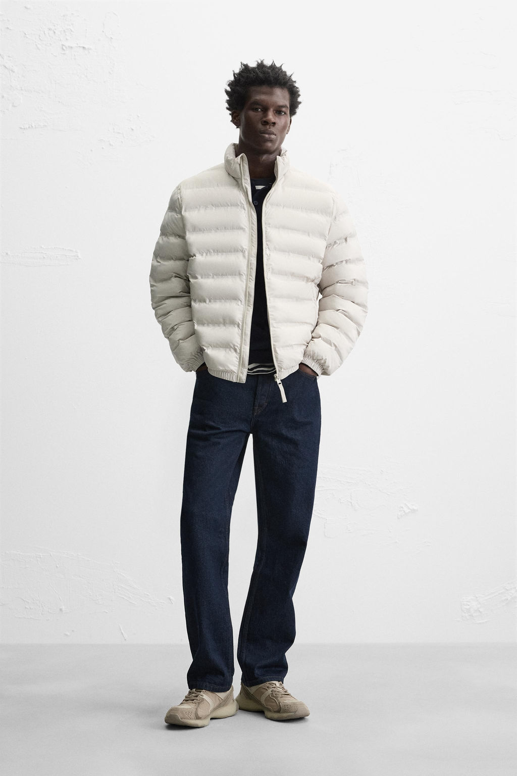 WATER-REPELLENT LIGHTWEIGHT PADDED JACKET