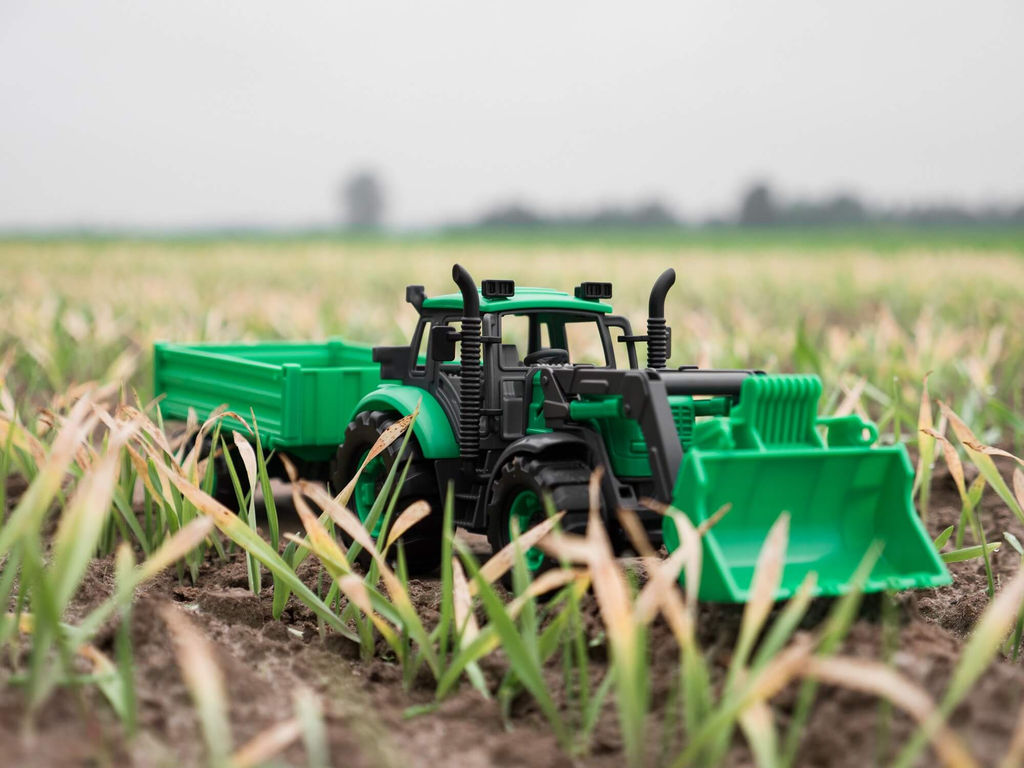 Трактор Прогресс с бортовым прицепом и ковшом инерционный (зелёный) (в коробке) - Полесье фото 15