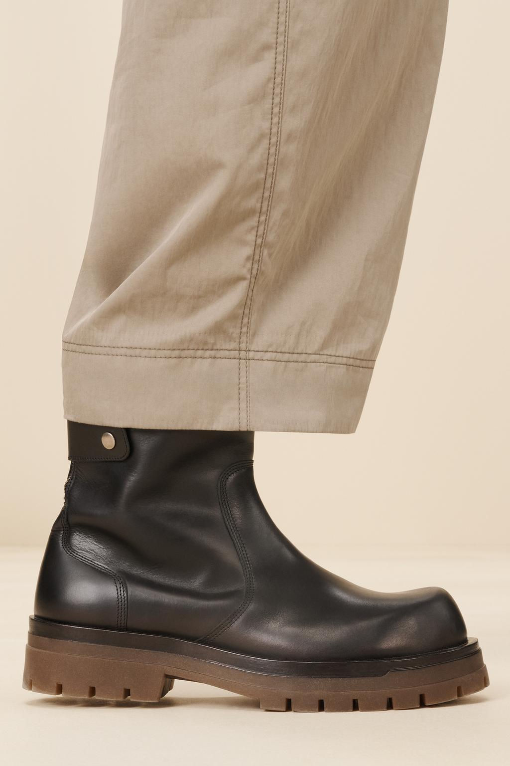 LTHR BTS 13 - Zara фото 3