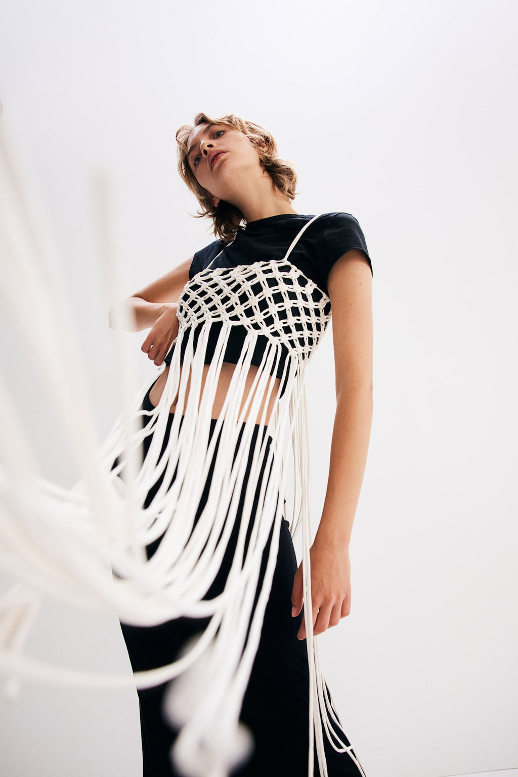 Vestido de rejilla con flecos - H&m фото 3