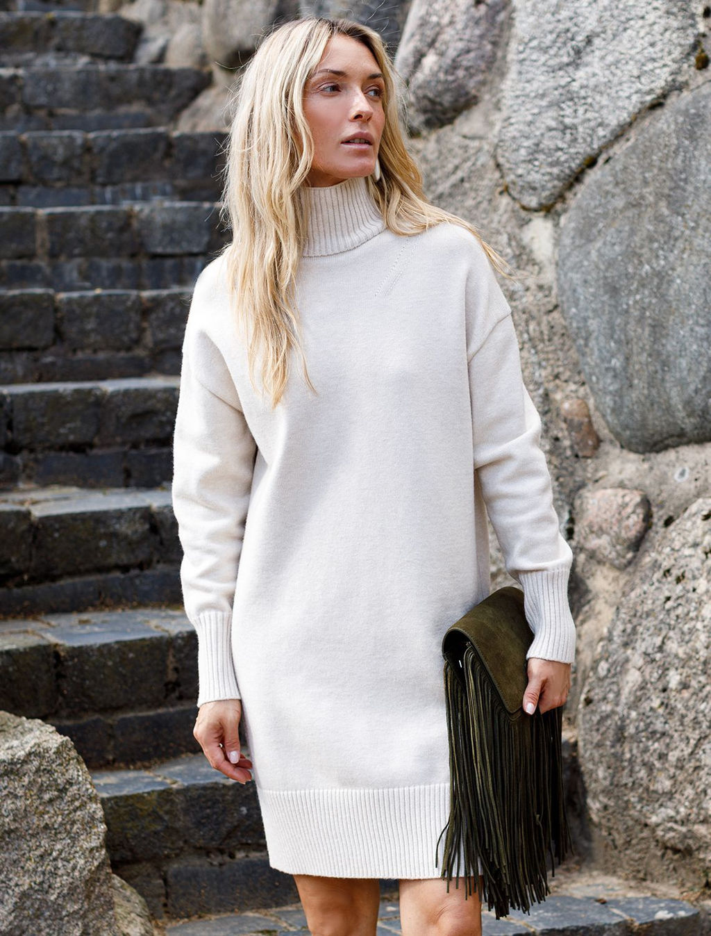 D32.046 Платье вязаное женское овсяный меланж