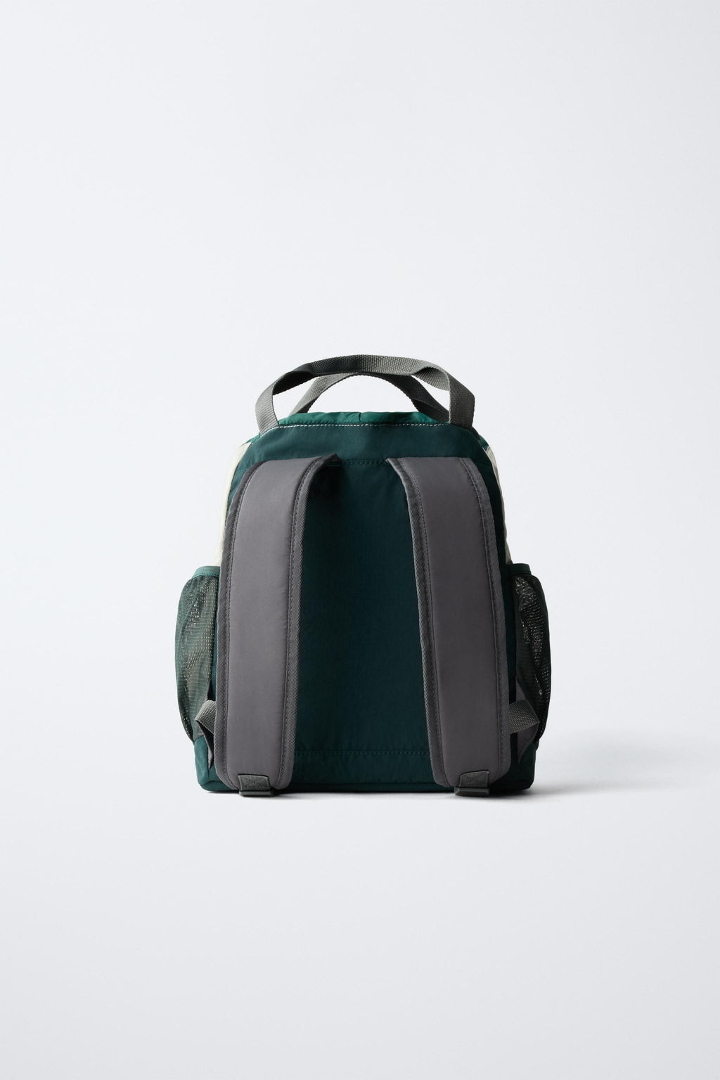 SNOW BUCKET BACKPACK
