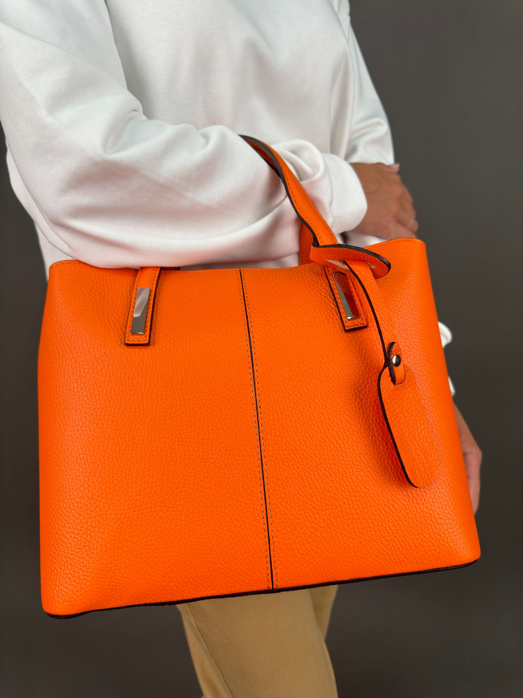 Сумка женская из телячьей кожи