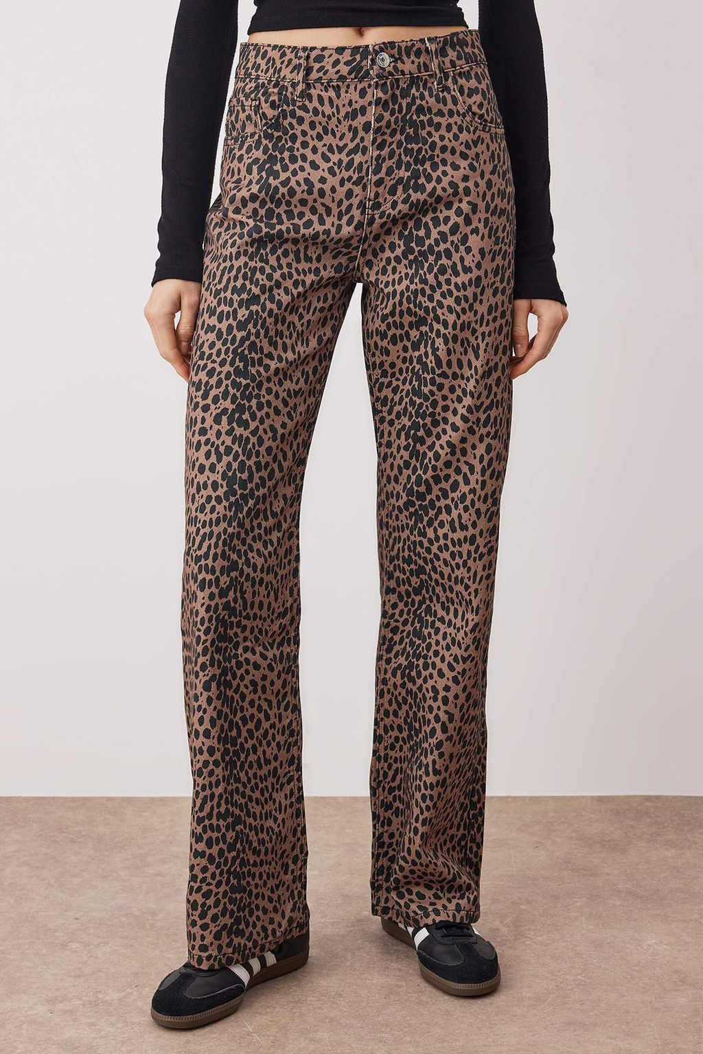 Cok Renkli Leopar Desenli Yuksek Bel Wide Leg Jeans TWOAW26JE00105 - Trendyolmilla фото 3