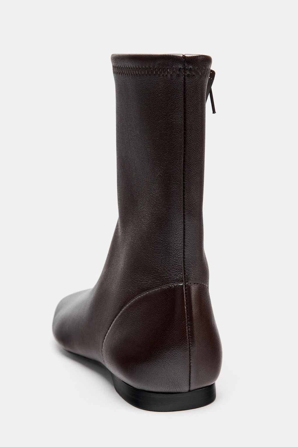 LIMITED EDITION FLAT LEATHER ANKLE BOOTS - Zara фото 7