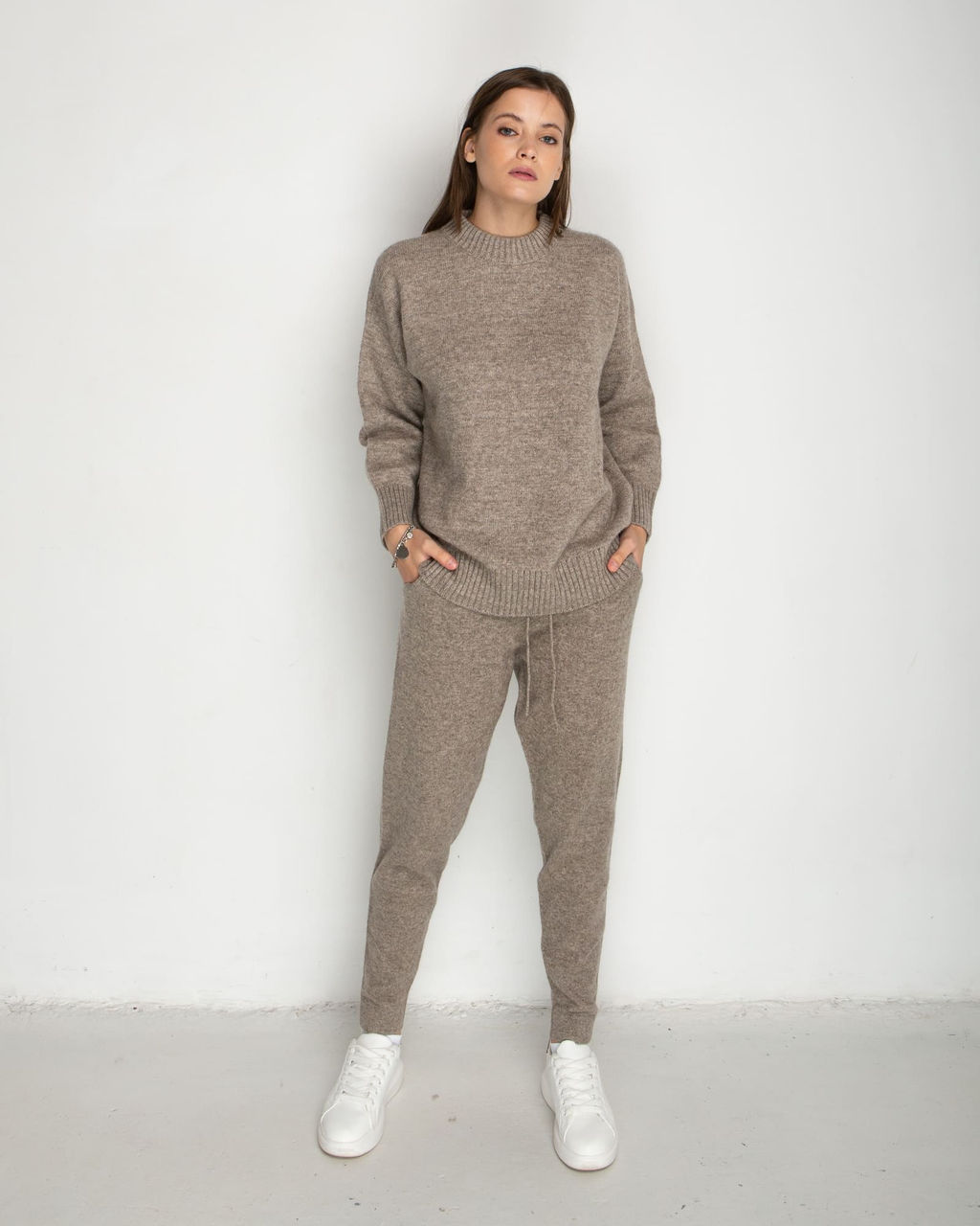 Джемпер из пуха яка 01141 серый