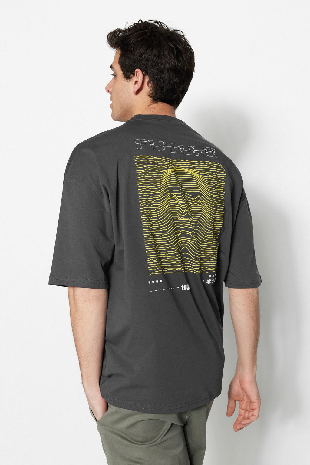 TRENDYOL MAN Antrasit Oversize/Genis Kesim Kabar?k Bask?l? %100 Pamuklu T-Shirt TMNSS23TS00171 - Trendyolmilla фото 23