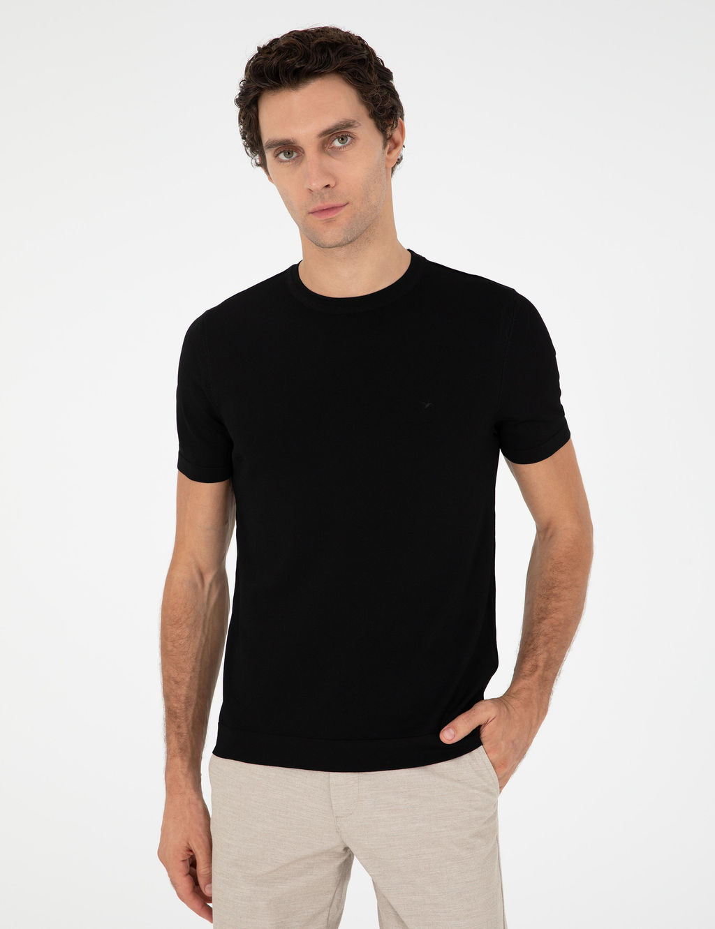 Siyah Slim Fit Bisiklet Yaka Triko T-shirt