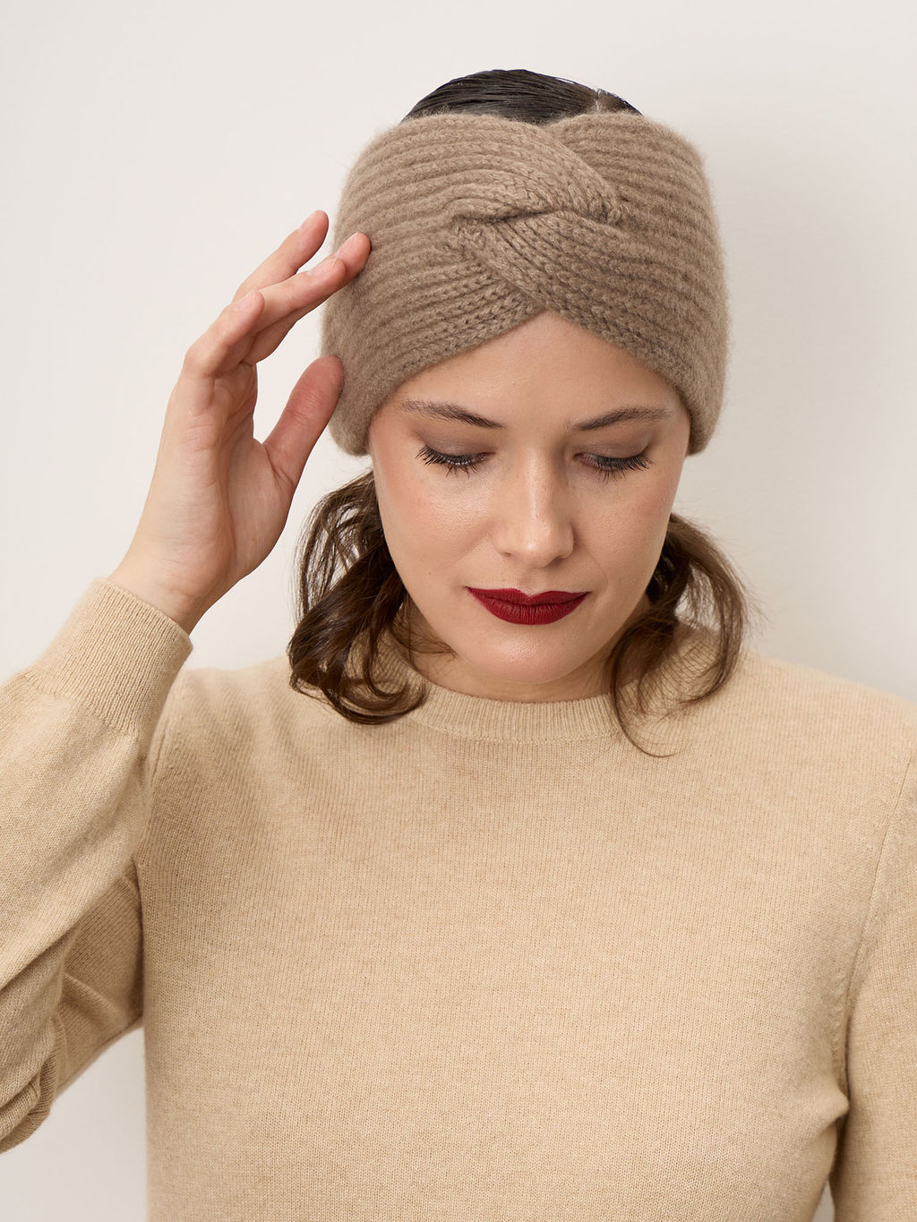 Повязка из кашемира 20-18-004-0С капучино