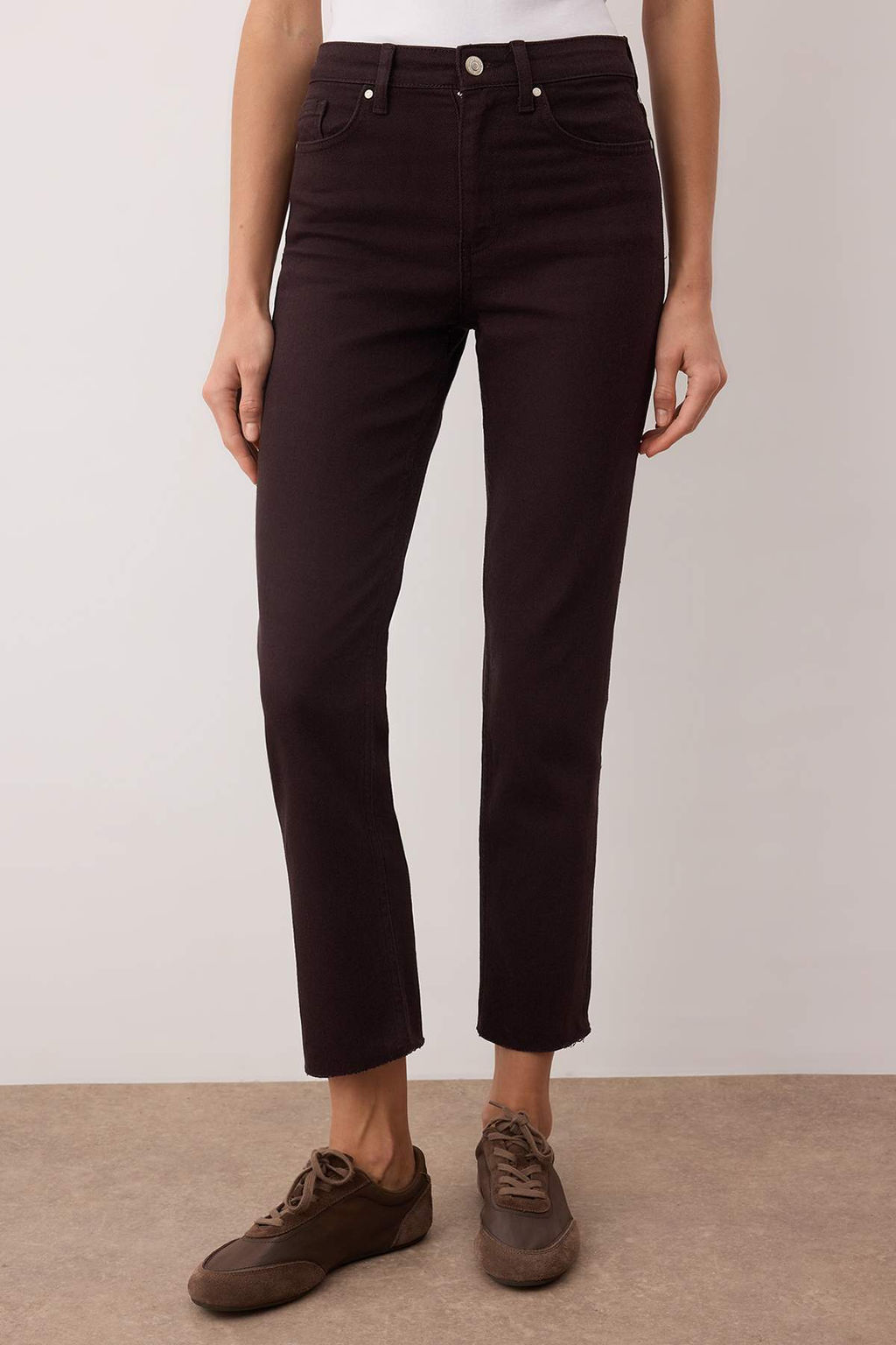 Koyu Mavi Yuksek Bel Comfort Esnek YENI Mom Jeans TWOAW26JE00026 - Trendyolmilla фото 9