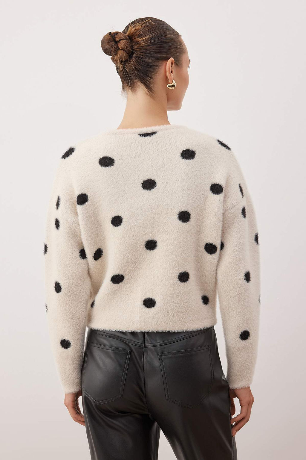 Ekru Yumusak Dokulu Bisiklet Yaka Puantiyeli Triko H?rka TWOAW26HI00283 - Trendyolmilla фото 4