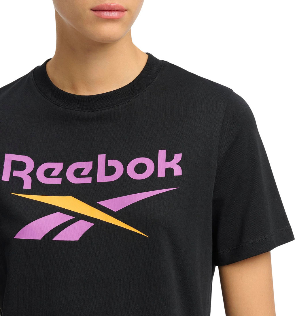 Футболка женская