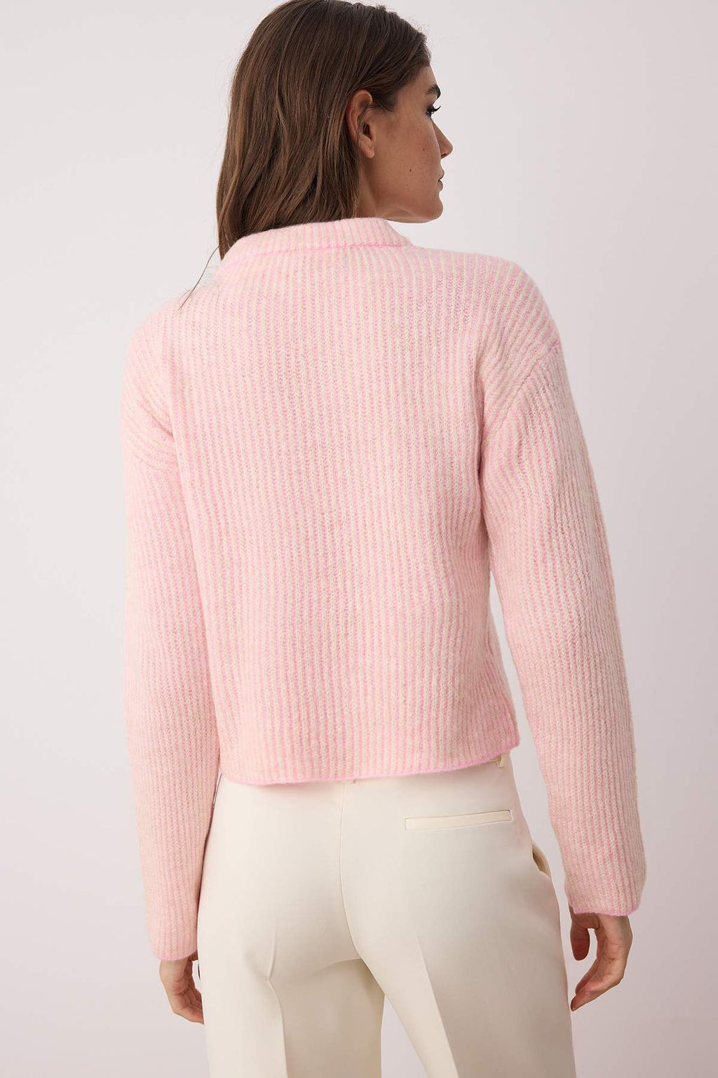 Pembe Crop Yumusak Dokulu Bisiklet Yaka Triko Kazak TWOAW25KZ00000