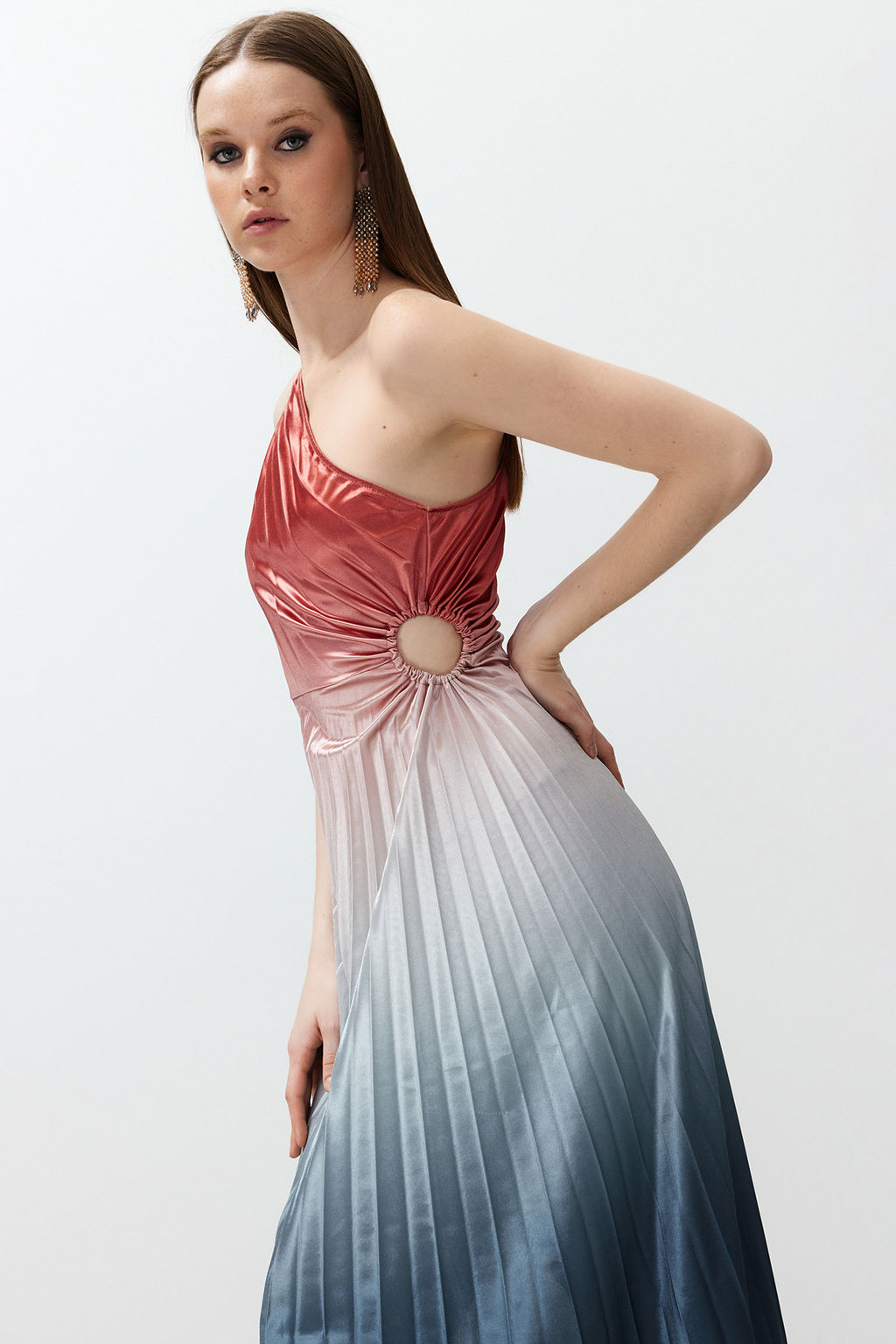 Cok Renkli Asimetrik Pilise Detayl? Orme Saten S?k Abiye Elbise TPRSS23EL00557