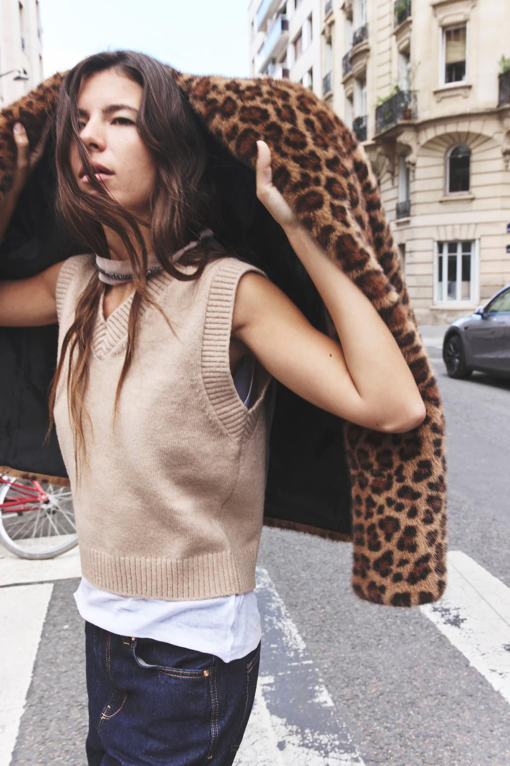 PLAIN KNIT SLEEVELESS JUMPER - Zara фото 7