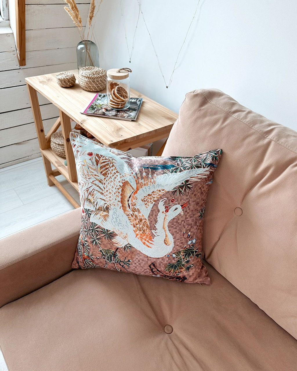 Декоративная наволочка P017