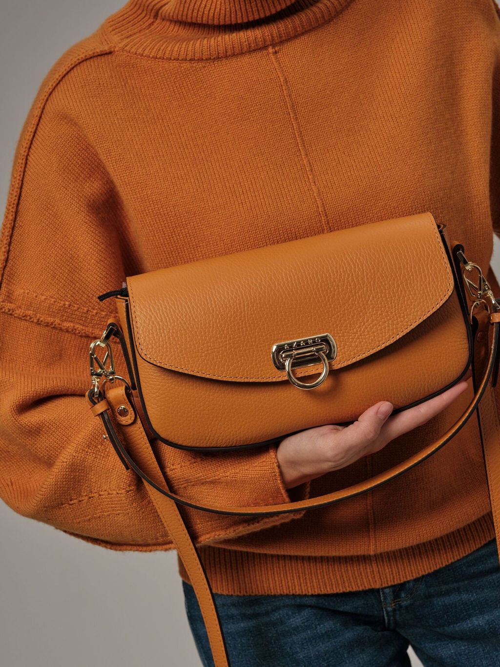 Сумка Azaro 31049 оранжевый карандаш