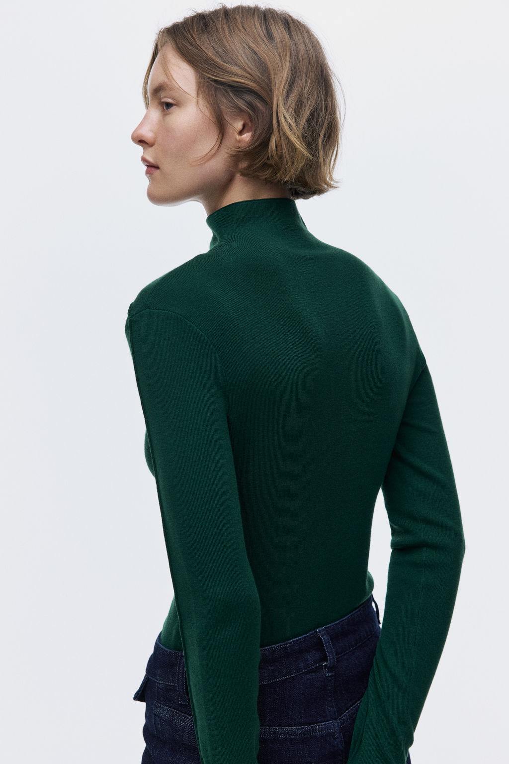 Top con cuello perkins y media cremallera - H&m фото 6