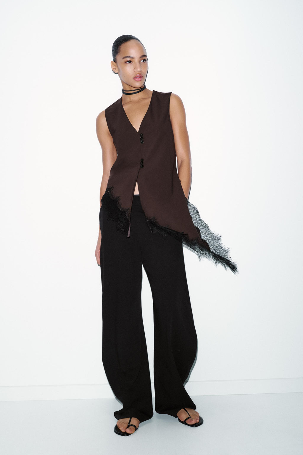 ASYMMETRIC LACE TOP